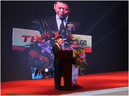 走進(jìn)新時代、肩負(fù)新使命、踏上新時代 智邦集團(tuán)2017年度工作會議暨 2018年新春團(tuán)拜宴大會報道